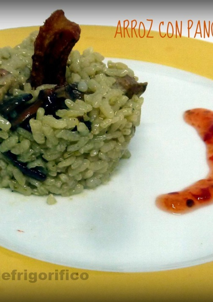Una foto de Arroz con panceta fresca y niscalos