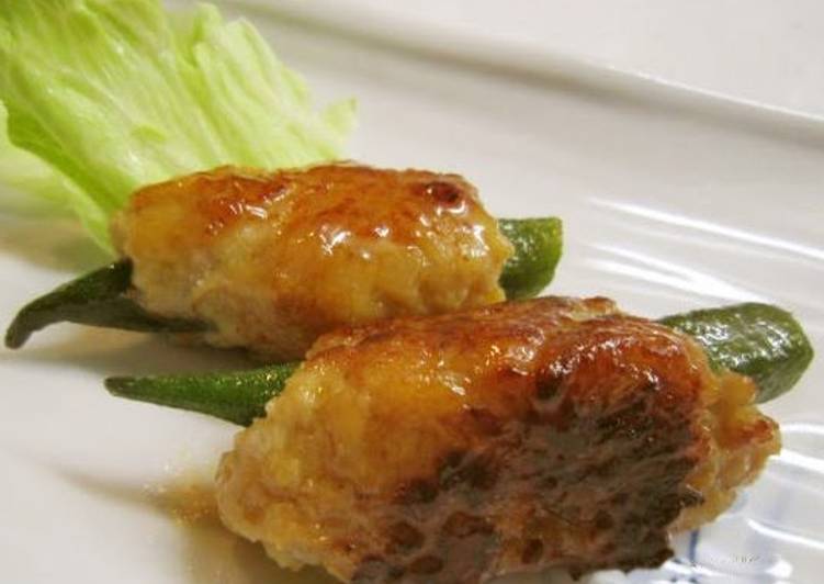 Easiest Way to Prepare Homemade Chicken Tsukune Wrapped Around Okra
