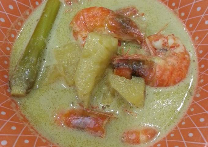 Gulai tempoyak udang & nenas