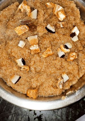 झटपट सूजी का हलवा (jhatpat suji ka halwa recipe in Hindi) रेसिपी मुख्य फोटो