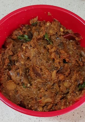 A picture of Mashed brinjal gravy.