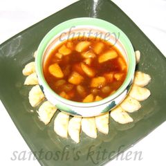 Tamrind jaggery chutney with banana A picture of Tamrind jaggery chutney with banana.