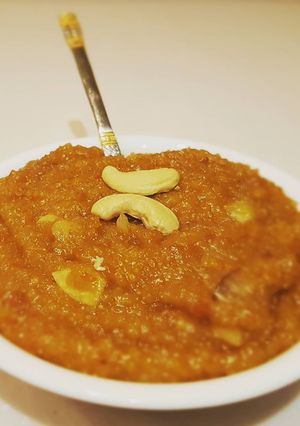 A picture of Moong Dal Halwa.