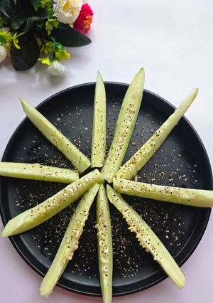 A picture of Spicy Peppered Cucumber Salad (Easy Picnic Side).