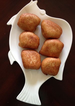 A picture of Bread Bonda.