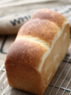 A picture of An Everyday Shokupan Square Loaf Bread.