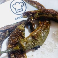 A picture of Fried green chili.