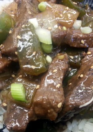 A picture of Black Pepper Steak.