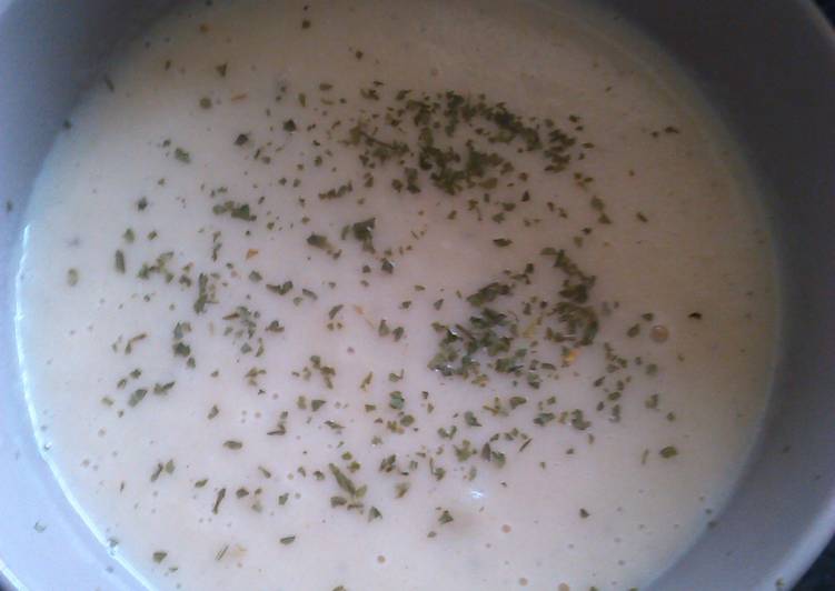 How to Make 3 Easy of Cauliflower Soup