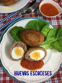 Una foto de Huevos escoceses o a la escocesa