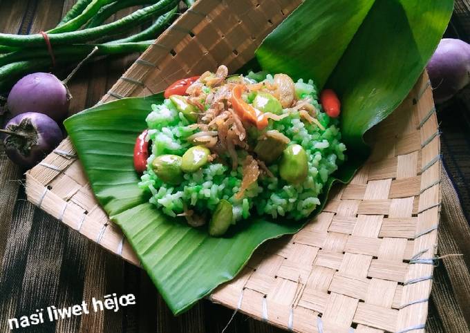Bagaimana Menyiapkan Nasi liwet hejo ala RM Sunda🍚 yang Bikin Ngiler