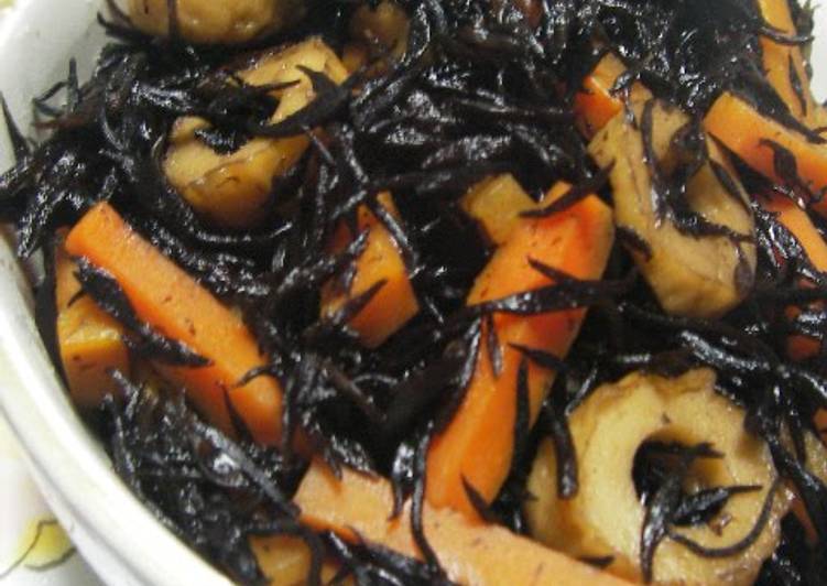 Steps to Make Ultimate Simple and Easy Simmered Hijiki Seaweed