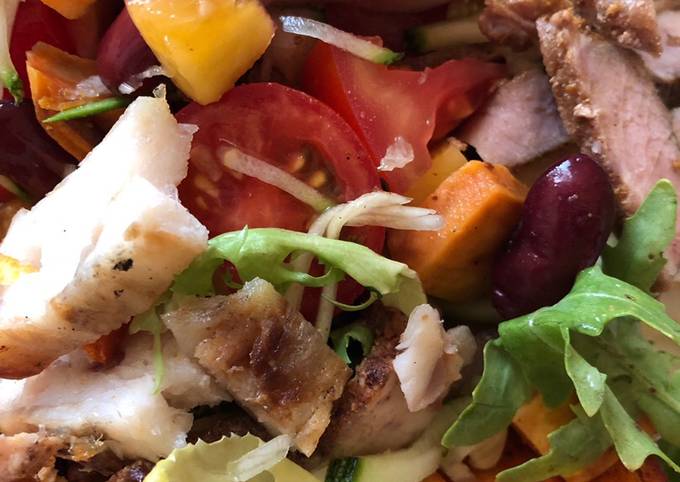 Steps to Make Super Quick Homemade Tuna, Peach and Beans Salad