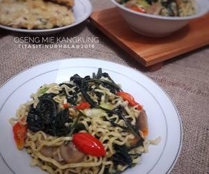 Resep Terbaik Oseng Mie Kangkung Lezat Mantap