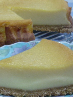 A picture of Sliced Cheese Cheesecake.