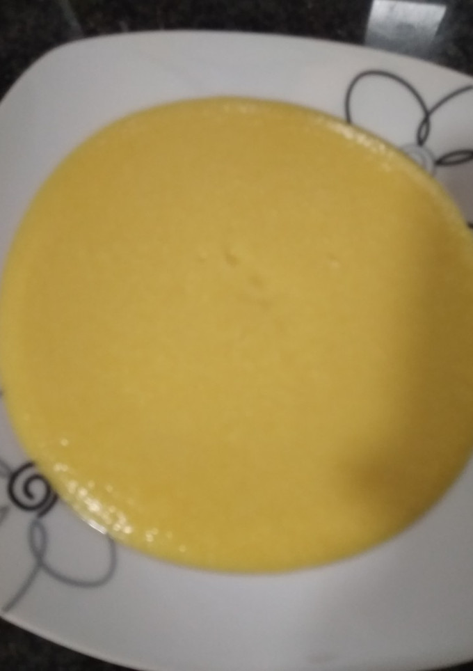 Una foto de Crema de Calabacin y puerro con quesitos #vegetal