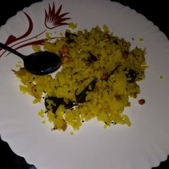 A picture of Yellow poha.