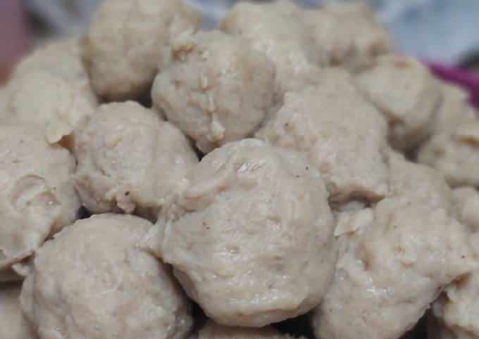 Resep Bakso Full Daging Sapi Kenyal Oleh Wulan Ramdhani Cookpad