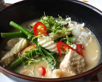 Ready to Serve Coconut Seafood Broth Practical Delicious