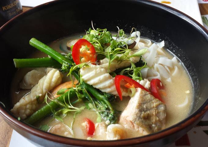 Steps to Make Ultimate Coconut Seafood Broth