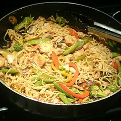 A picture of Chicken Stirfry with Chow Mein Noodles.