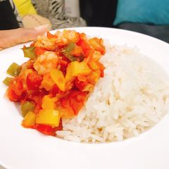 Shrimp sauce and steamed rice A picture of Shrimp sauce and steamed rice.