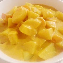 A picture of Creamy curry (non spicy).