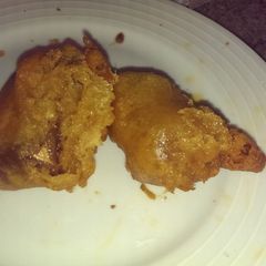 YUMMY DEEP FRIED MARS BARS A picture of YUMMY DEEP FRIED MARS BARS.