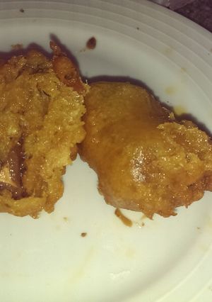 A picture of YUMMY DEEP FRIED MARS BARS.