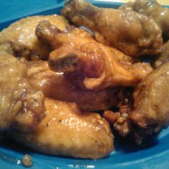 A picture of Trish hbs wings.