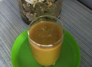 Una foto de Batido de Papaya, Zanahoria y Espinaca