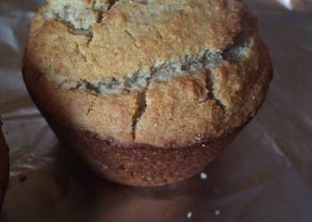 How to Make Yummy Moist Corn Muffins