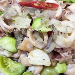 Tumis Cumi Asin Petai রেসিপির প্রধান ছবি
