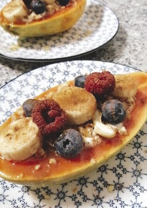 Foto de Taça de Papaia com Iogurte e Muesli