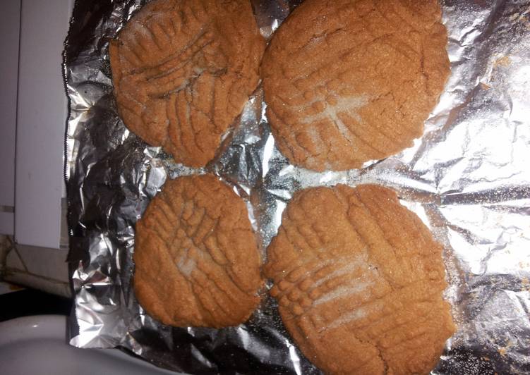 Recipe of Perfect simple peanut butter cookies