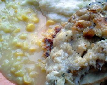 Easy Fast Cooking Chicken Alfredo Cream Corn Mashed Potatoes Delicious Perfect