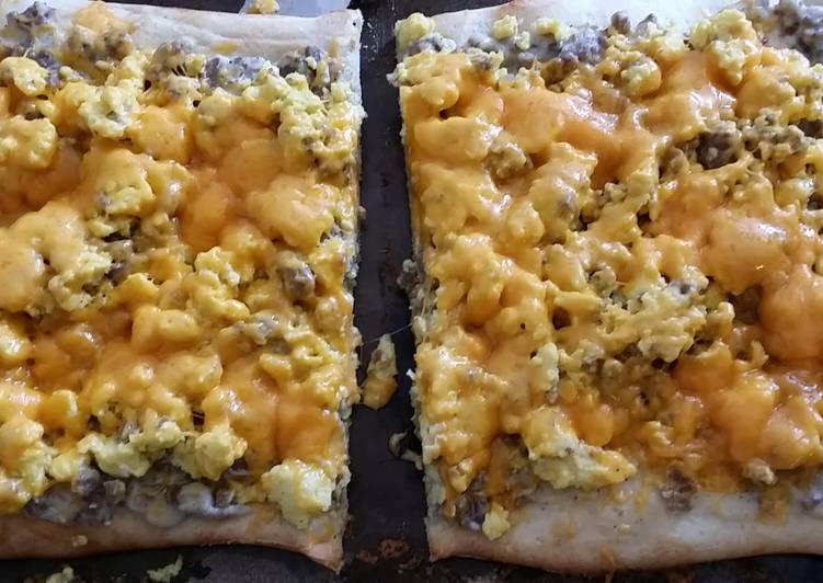 Step-by-Step Guide to Make Super Quick Homemade Taisen&#39;s breakfast pizza