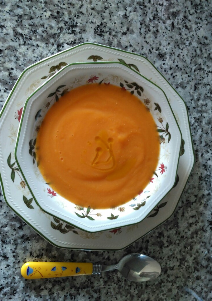 Una foto de Puré de calabacín