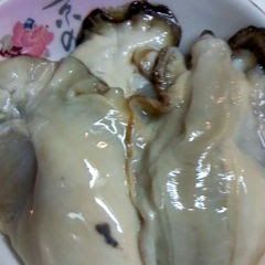 A picture of How to Rinse Oysters to a Glossy Finish.