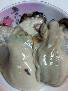 A picture of How to Rinse Oysters to a Glossy Finish.