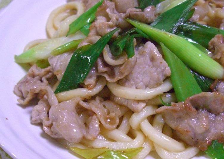 Simple Way to Prepare Ultimate Easy and So Good! Green Onion and Pork Stir-Fried Udon Noodles
