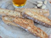 Una foto di biscotti al cedro