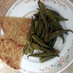 A picture of spicy fried okra.