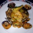 Arroz con almejas y alcachofas