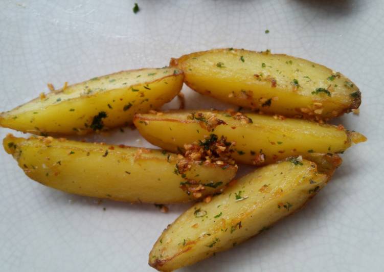 Recipe of Super Quick Sauteed Potato Wedges