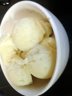 A picture of Mashed Potatoes.