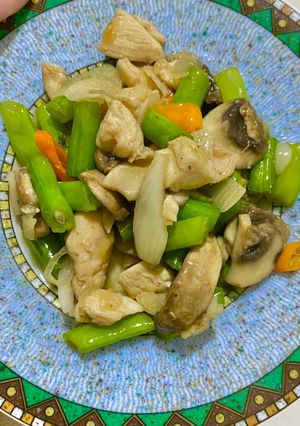 Foto resep Tumis buncis jamur kancing dada ayam sehat simple