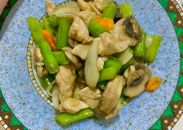 Resep Terbaik Tumis buncis jamur kancing dada ayam sehat simple Mantul Banget