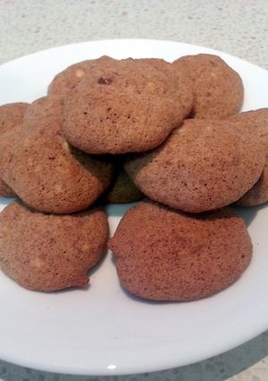 A picture of Low fat cinnamon biscuits.