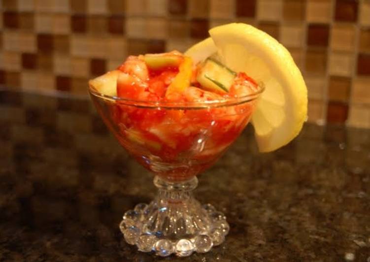 Recipe of Appetizing Seafood Cocktail Salad